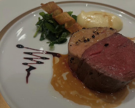 Dinner at Gastronomy Joel Robuchon (ガストロノミー ジョエル・ロブション)