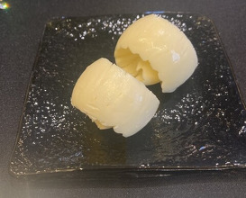 Dinner at Gastronomy Joel Robuchon (ガストロノミー ジョエル・ロブション)