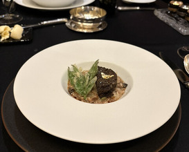 Dinner at Gastronomy Joel Robuchon (ガストロノミー ジョエル・ロブション)