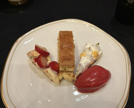 Dinner at Gastronomy Joel Robuchon (ガストロノミー ジョエル・ロブション)