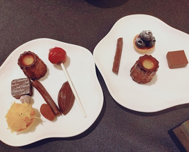 Dinner at Gastronomy Joel Robuchon (ガストロノミー ジョエル・ロブション)