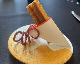 Dinner at Gastronomy Joel Robuchon (ガストロノミー ジョエル・ロブション)