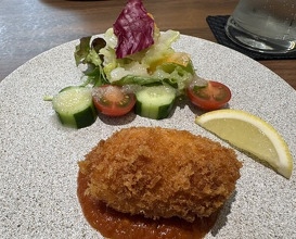 Dinner at kitchen Toshiki (kitchen俊貴)