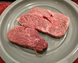 Dinner at Kuishinbo Yamanaka (くいしんぼー山中)