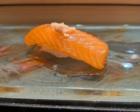 Dinner at Kyogoku Zushi (京極寿司)