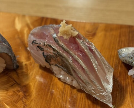 Dinner at Kyogoku Zushi (京極寿司)