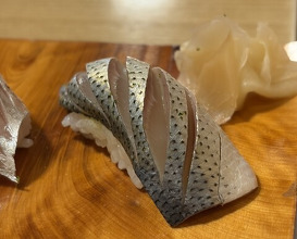 Dinner at Kyogoku Zushi (京極寿司)