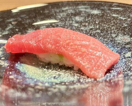 Dinner at Kyogoku Zushi (京極寿司)