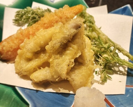 Dinner at Kyogoku Zushi (京極寿司)