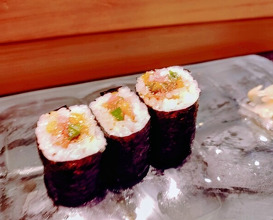 Dinner at Kyogoku Zushi (京極寿司)