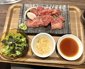 Dinner at Sumibi Yakiniku Kyuu (炭火焼肉 久)