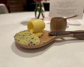 Dinner at La Baie (ラ・ベ)