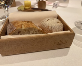 Dinner at La Baie (ラ・ベ)