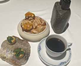 Dinner at LA VAGABONDE (ラ・ヴァガボンド)