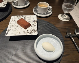 Dinner at LAT.34°N by AO