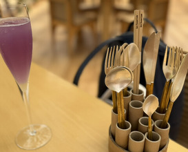 Dinner at Budoonomori Les Tonnelles (レストランぶどうの森 レ・トネル)