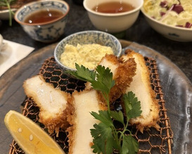 Dinner at Tonkatsu Mange (とんかつ マンジェ)