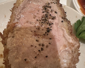 Dinner at Tonkatsu Mange (とんかつ マンジェ)