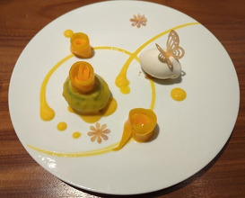 Dinner at MASHIRO (真白)