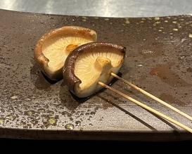 Dinner at YAKITORI Moe es (YAKITORI 燃 es)