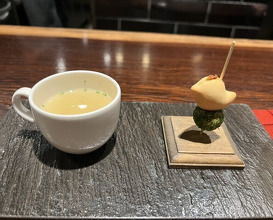 Dinner at YAKITORI Moe es (YAKITORI 燃 es)