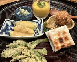 Dinner at Akanezaka Onuma (茜坂大沼)