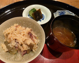 Dinner at Akanezaka Onuma (茜坂大沼)