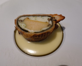 Dinner at Otowa restaurant (オトワ レストラン)