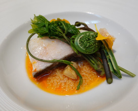 Dinner at Otowa restaurant (オトワ レストラン)