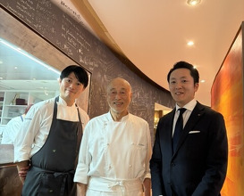 Dinner at Otowa restaurant (オトワ レストラン)