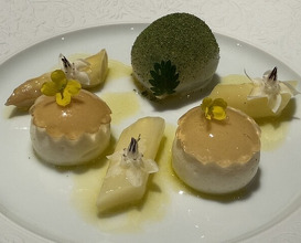 Dinner at Otowa restaurant (オトワ レストラン)