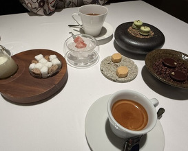 Dinner at Otowa restaurant (オトワ レストラン)