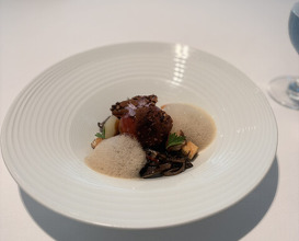 Dinner at Otowa restaurant (オトワ レストラン)