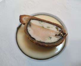 Dinner at Otowa restaurant (オトワ レストラン)