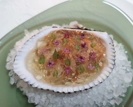 Dinner at Otowa restaurant (オトワ レストラン)