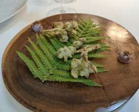 Dinner at Otowa restaurant (オトワ レストラン)
