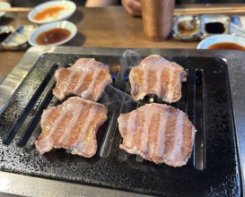 Dinner at Keiraku Yakiniku Pome (京洛焼肉 ぽめ)