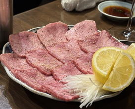 Dinner at Keiraku Yakiniku Pome (京洛焼肉 ぽめ)