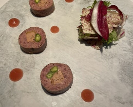 Dinner at Restaurant Ryuzu (レストラン リューズ)