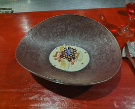 Dinner at Restaurant SNOW (レストラン スノゥ)