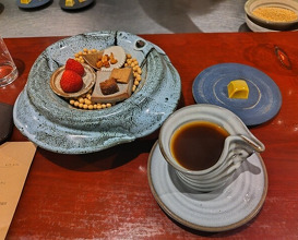 Dinner at Restaurant SNOW (レストラン スノゥ)