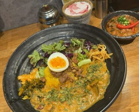 Dinner at SPICY CURRY Roka (SPICY CURRY 魯珈)