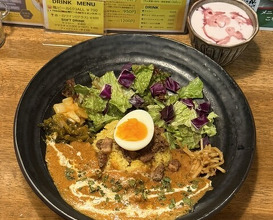 Dinner at SPICY CURRY Roka (SPICY CURRY 魯珈)