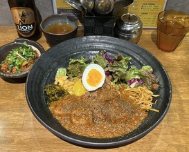 Dinner at SPICY CURRY Roka (SPICY CURRY 魯珈)