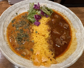 Dinner at SPICY CURRY Roka (SPICY CURRY 魯珈)