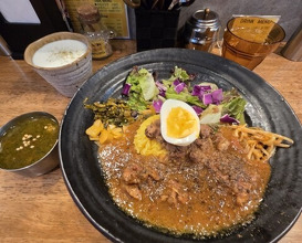 Dinner at SPICY CURRY Roka (SPICY CURRY 魯珈)