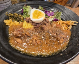 Dinner at SPICY CURRY Roka (SPICY CURRY 魯珈)