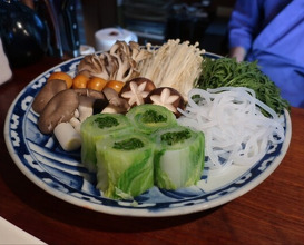 Dinner at Hida Kisetsu Ryori Sakana (飛騨季節料理 肴)
