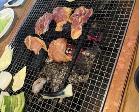 Dinner at Robatayaki Sanroku (ろばたやき山ろく)