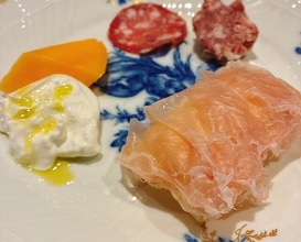 Dinner at Sanwa (三和)
